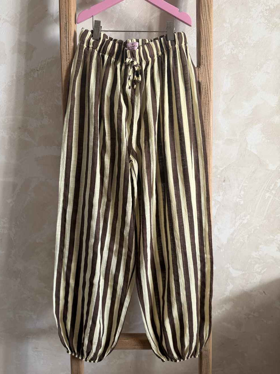 Pantalon bombacho wally lima
