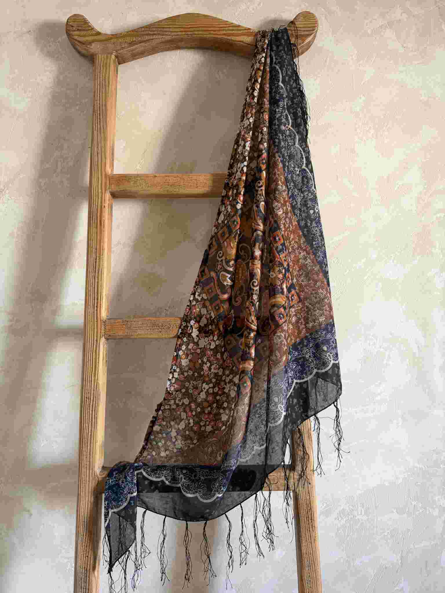 Kairos Noir Sarong