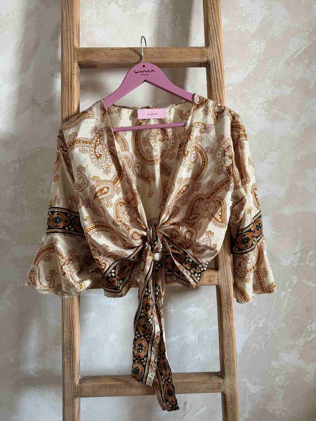 Top Safira